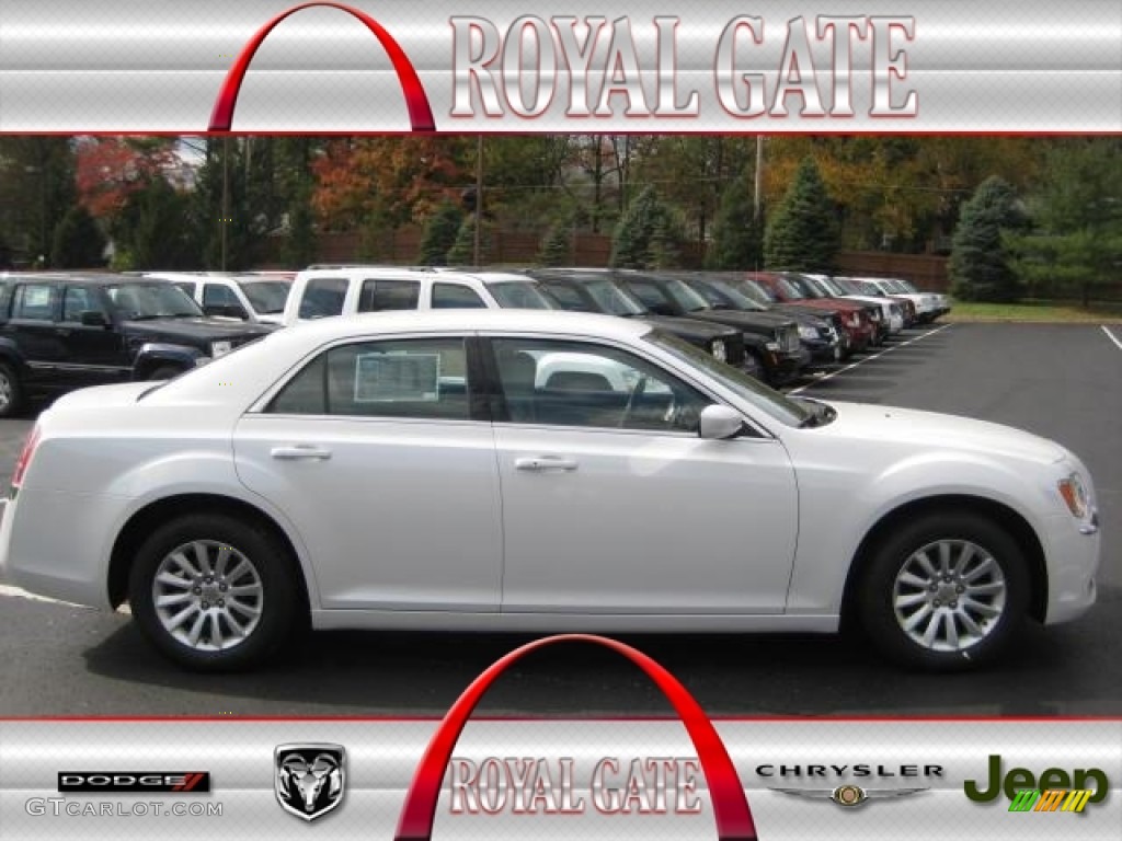 Bright White Chrysler 300