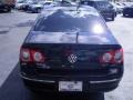 Deep Black - Passat Turbo Sedan Photo No. 15