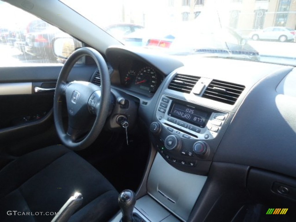 2007 Accord EX-L Coupe - Nighthawk Black Pearl / Black photo #19