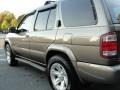 2002 Sahara Beige Metallic Nissan Pathfinder LE  photo #8