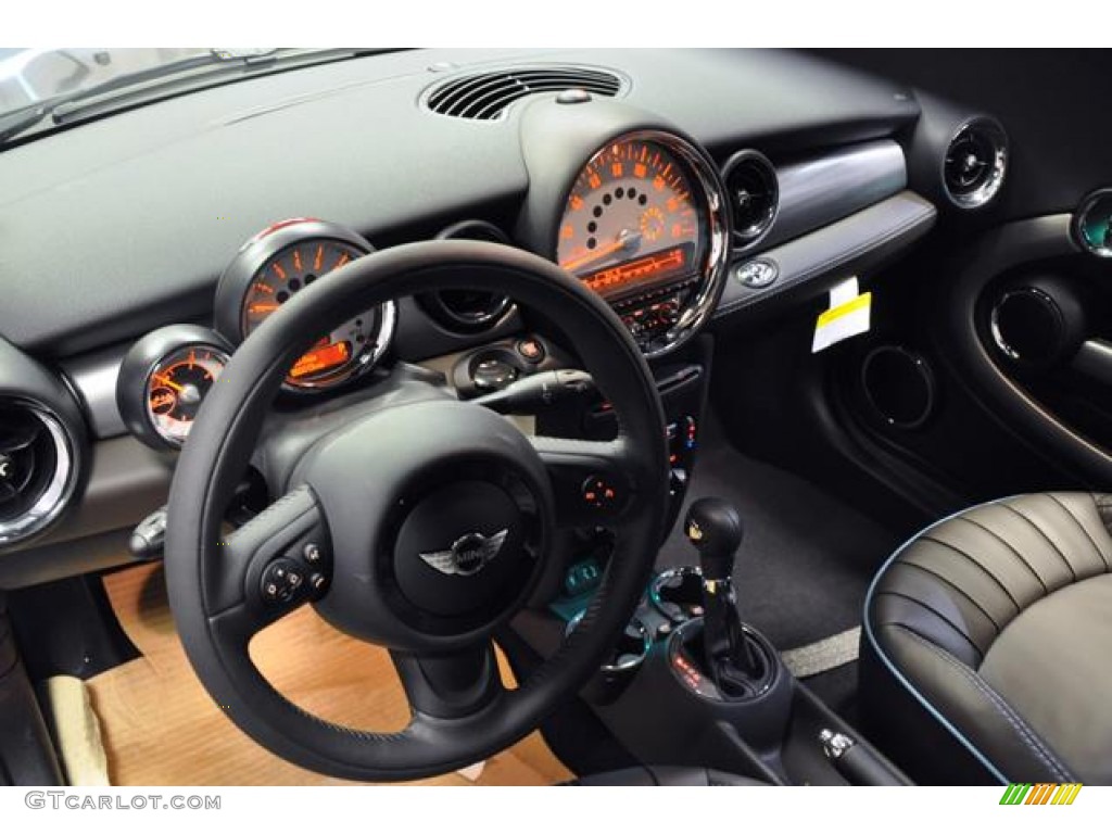 2013 Mini Cooper Convertible Highgate Package Dashboard Photos