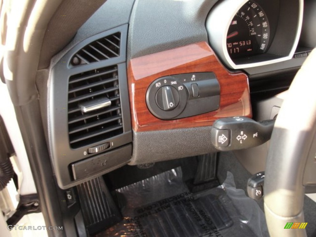 2007 BMW M Coupe Controls Photo #72794905