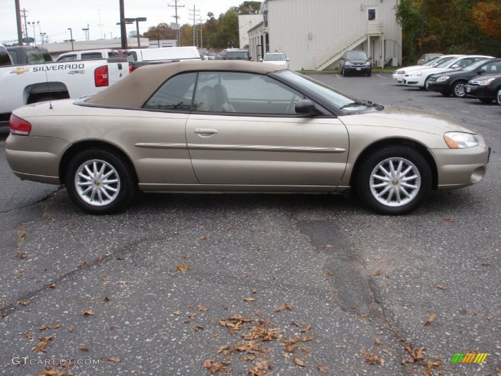 Light Almond Pearl Metallic 2002 Chrysler Sebring LXi Convertible Exterior Photo #72795316