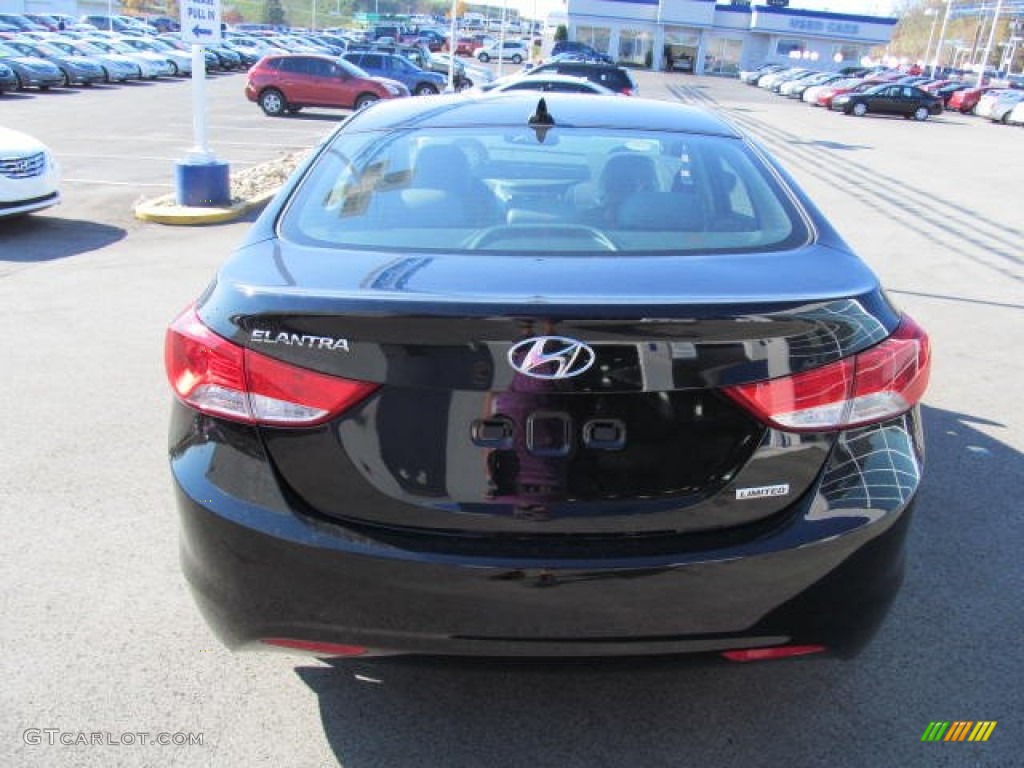 2013 Elantra Limited - Black / Gray photo #4