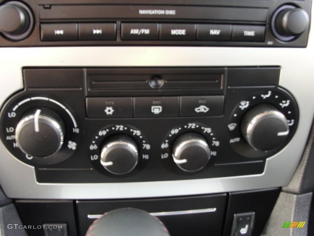2007 Dodge Charger SRT-8 Controls Photo #72796107
