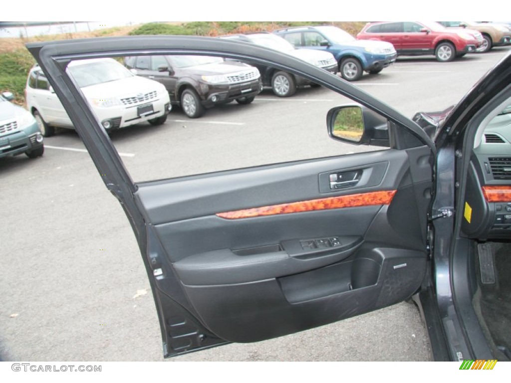 2011 Outback 2.5i Limited Wagon - Graphite Gray Metallic / Off Black photo #18