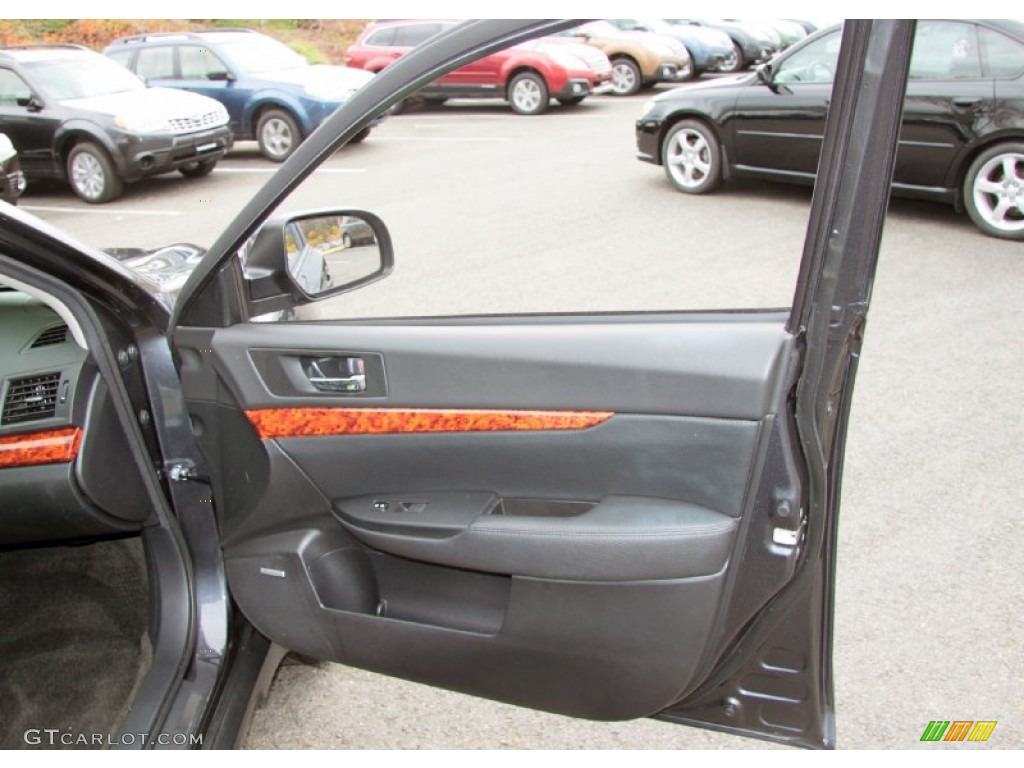 2011 Outback 2.5i Limited Wagon - Graphite Gray Metallic / Off Black photo #20