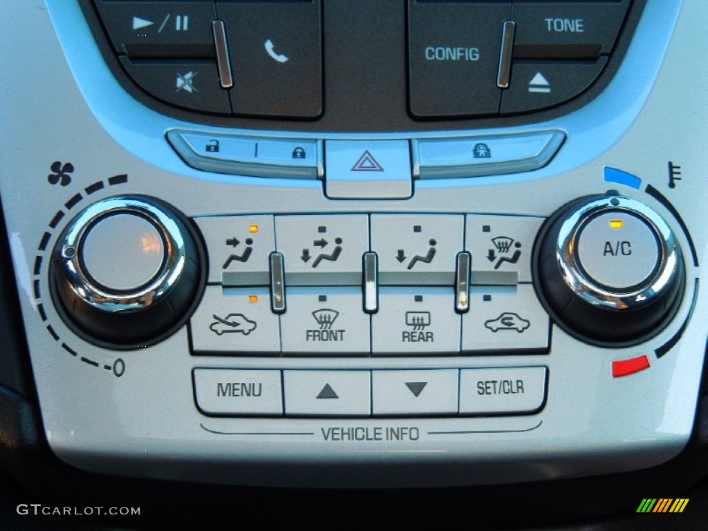 2013 Chevrolet Equinox LT Controls Photo #72799315