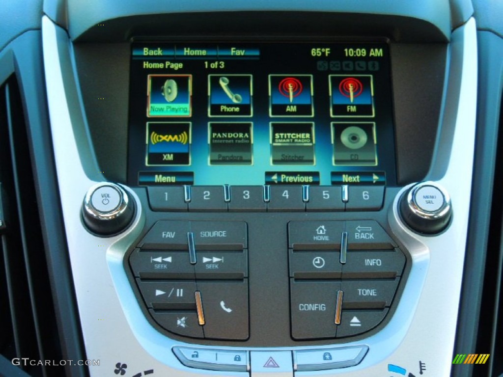 2013 Chevrolet Equinox LT Controls Photo #72799336