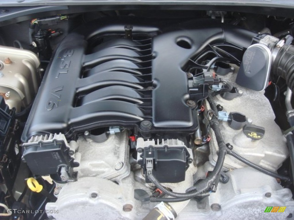 2006 Chrysler 300 Touring 3.5 Liter SOHC 24-Valve VVT V6 Engine Photo #72803334