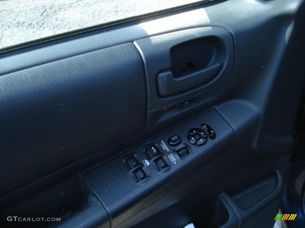 2003 Durango SXT 4x4 - Patriot Blue Pearlcoat / Dark Slate Gray photo #11