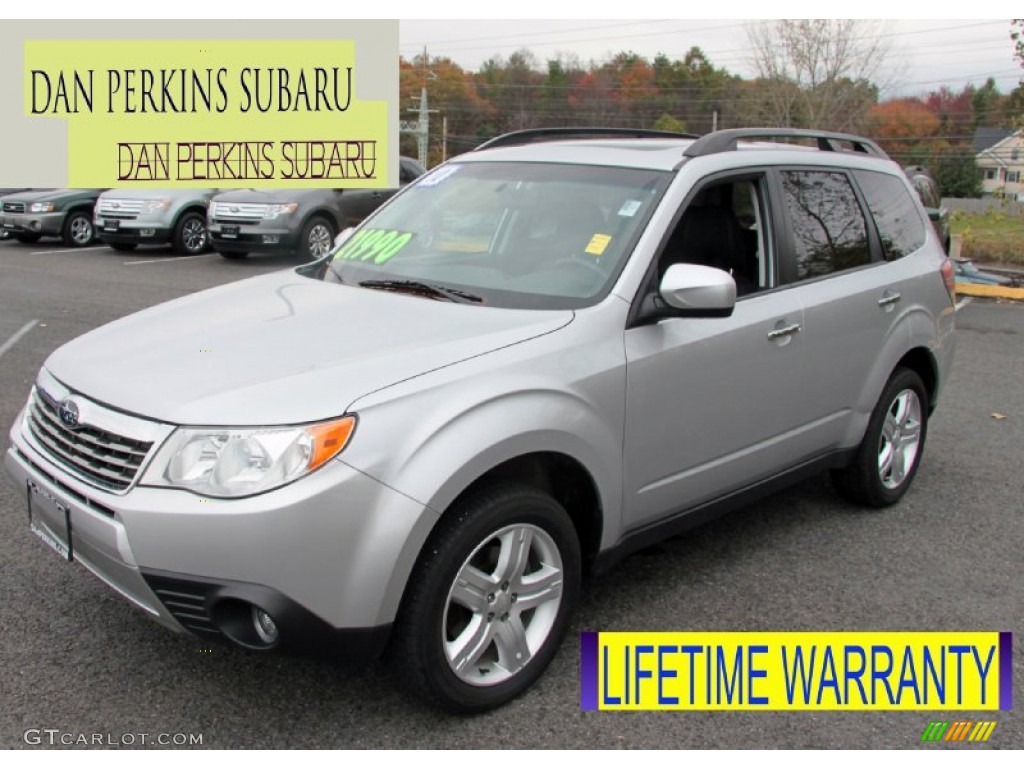 2010 Forester 2.5 X Limited - Spark Silver Metallic / Black photo #1