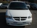 2000 Bright White Dodge Caravan SE  photo #2