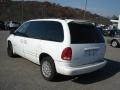 2000 Bright White Dodge Caravan SE  photo #4
