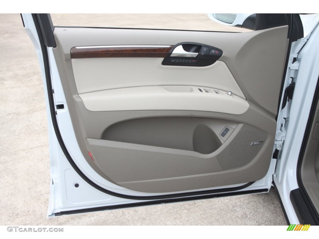 2013 Audi Q7 3.0 TDI quattro Cardamom Beige Door Panel Photo #72805174