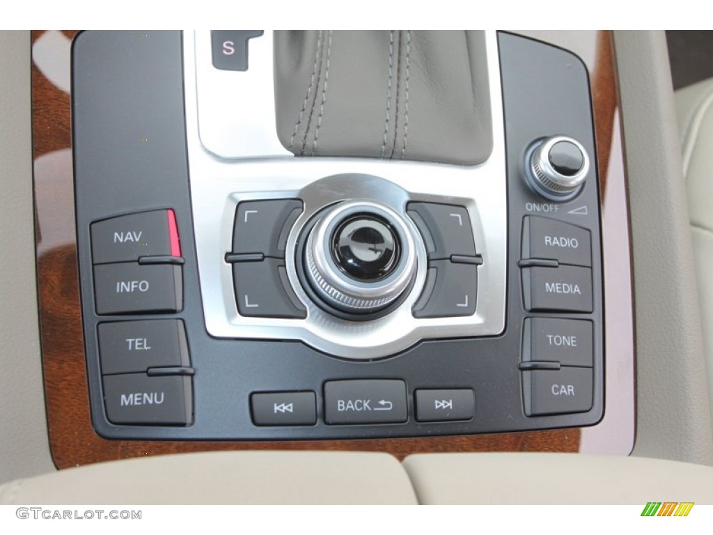 2013 Audi Q7 3.0 TDI quattro Controls Photo #72805444
