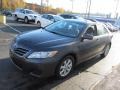 Magnetic Gray Metallic - Camry LE Photo No. 5