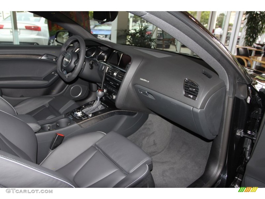 2013 Audi RS 5 4.2 FSI quattro Coupe Black Fine Nappa Leather/Rock Gray Stitching Dashboard Photo #72806080