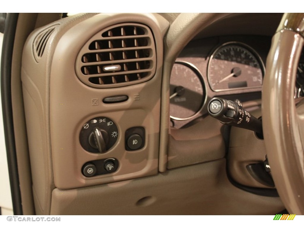 2005 Rainier CXL AWD - Frost White / Cashmere photo #7