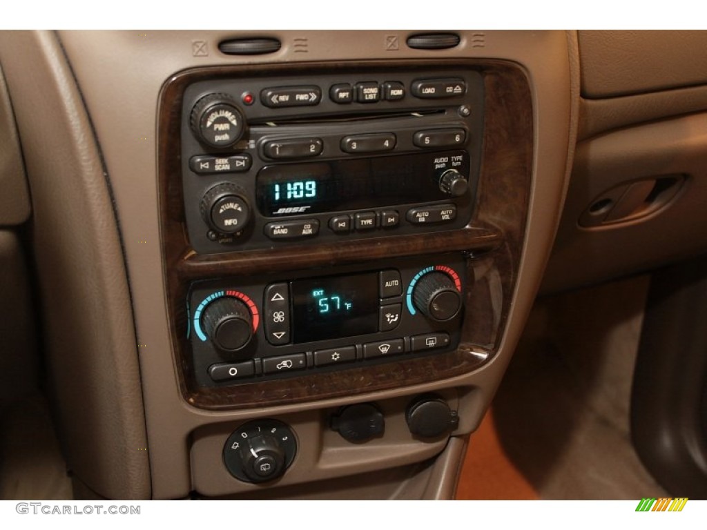 2005 Rainier CXL AWD - Frost White / Cashmere photo #14
