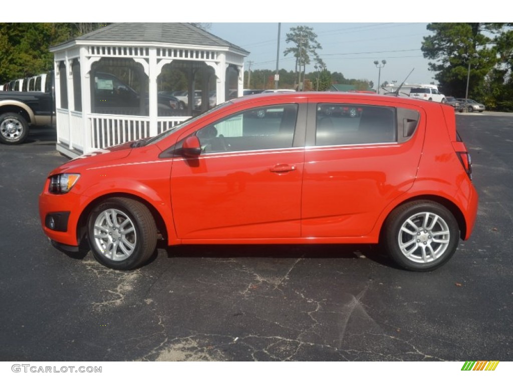 2012 Sonic LT Hatch - Victory Red / Jet Black/Brick photo #8