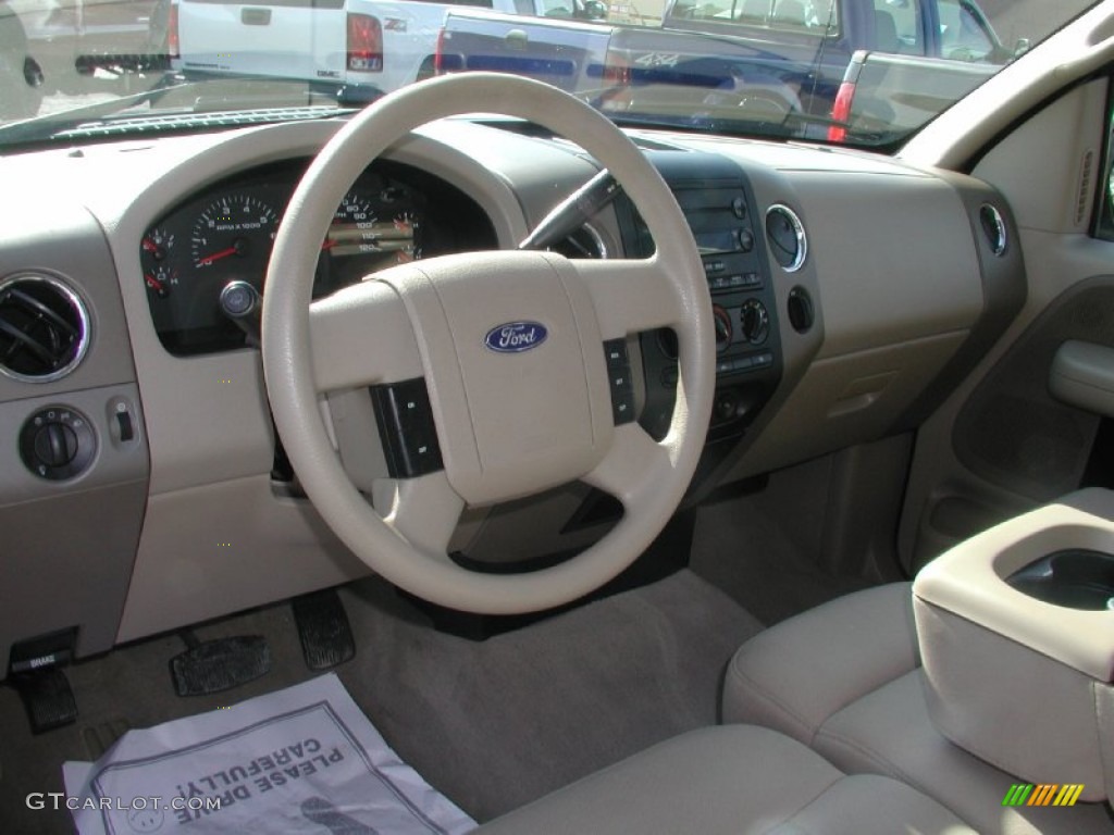 2005 Ford F150 XLT SuperCab 4x4 Tan Dashboard Photo #72815270