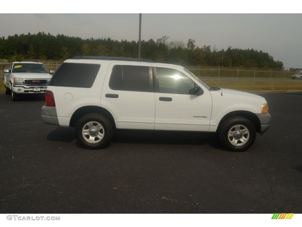 2002 Explorer XLS 4x4 - Oxford White / Graphite photo #4