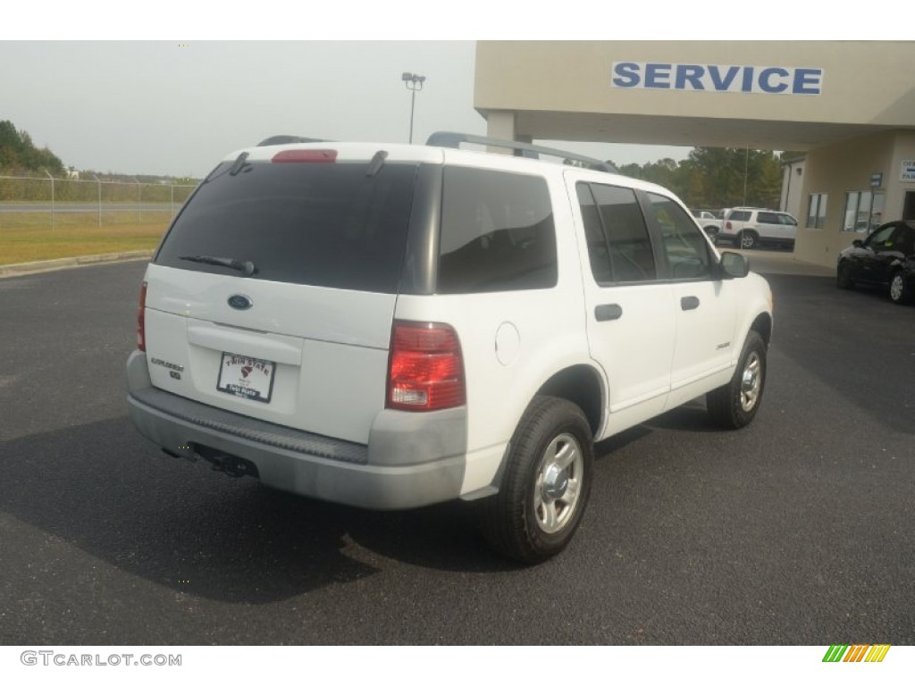 2002 Explorer XLS 4x4 - Oxford White / Graphite photo #5