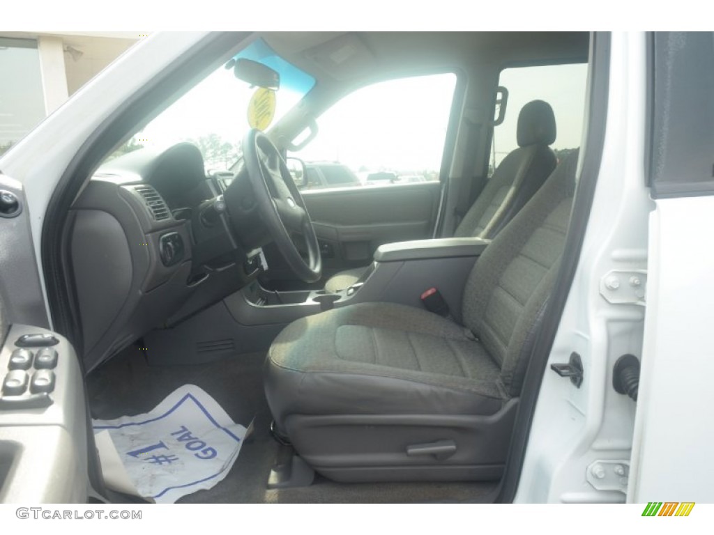 2002 Explorer XLS 4x4 - Oxford White / Graphite photo #16