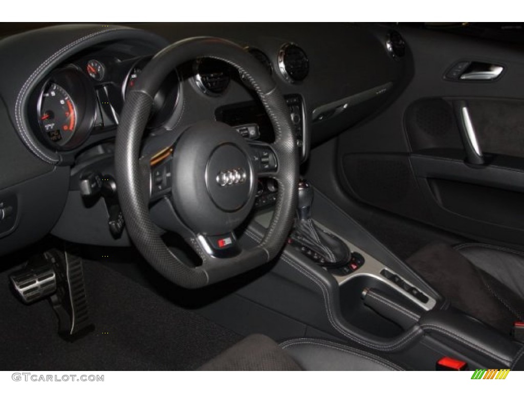 2011 Audi TT 2.0T quattro Roadster Black Dashboard Photo #72818050