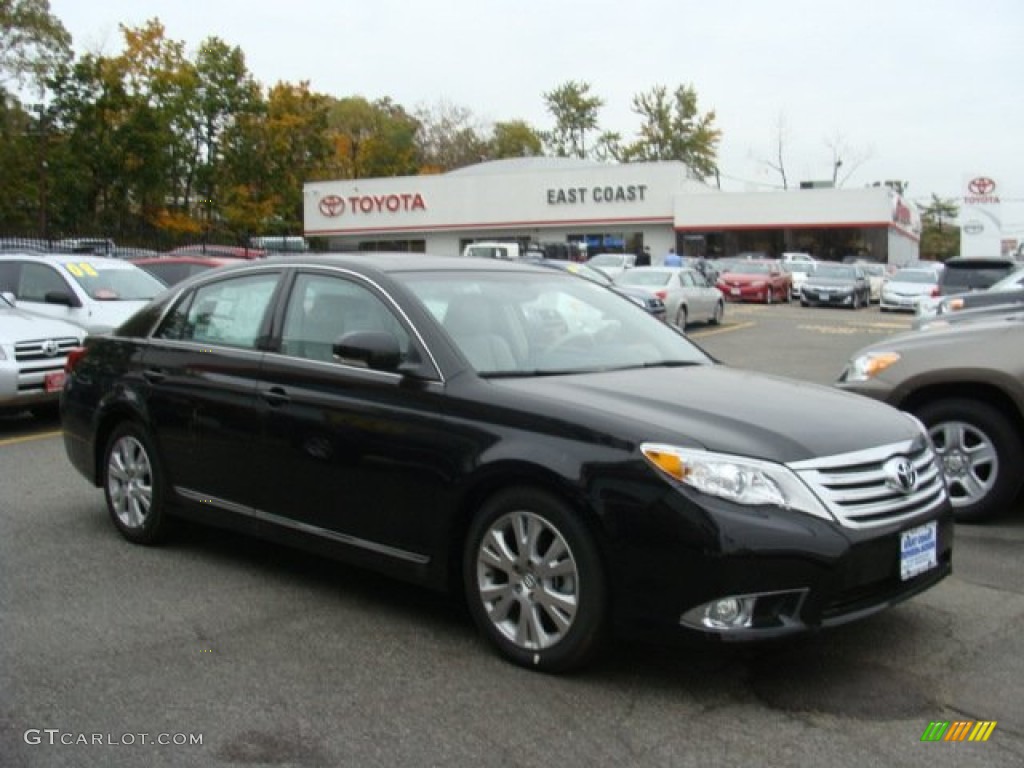 2011 Avalon  - Black / Light Gray photo #1