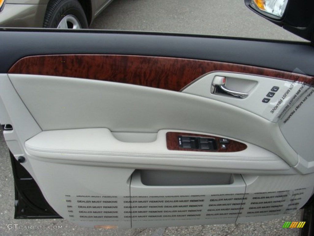 2011 Toyota Avalon Standard Avalon Model Door Panel Photos