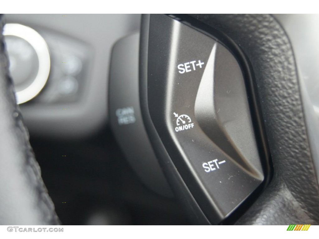 2013 Ford C-Max Hybrid SEL Controls Photo #72821926
