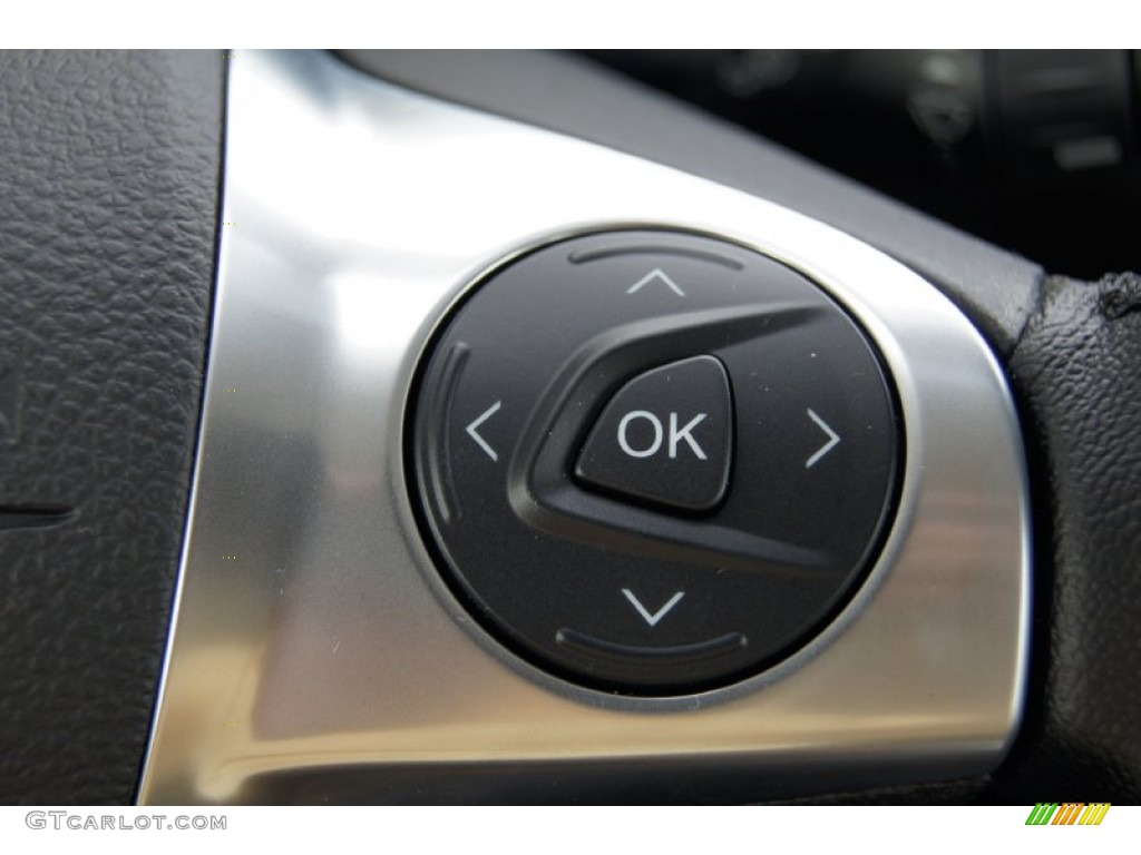 2013 Ford C-Max Hybrid SEL Controls Photo #72821935