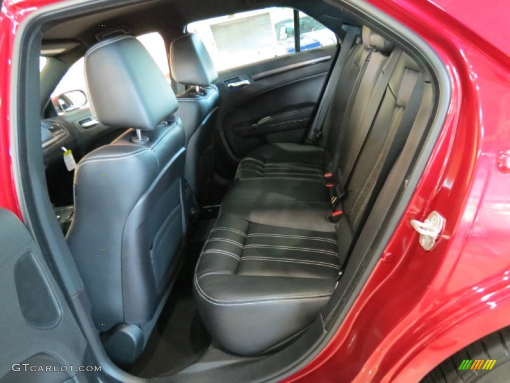 2013 Chrysler 300 S V6 Rear Seat Photo #72823054