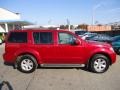 Red Brick - Pathfinder SE 4x4 Photo No. 5