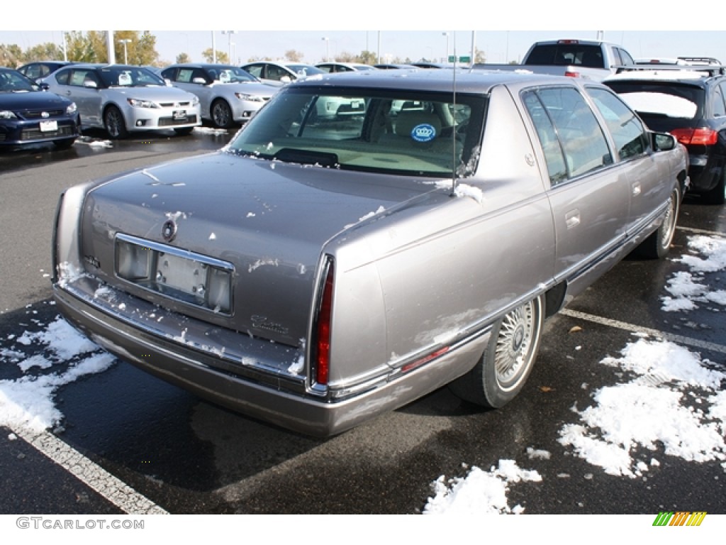 1995 DeVille Sedan - Light Driftwood Metallic / Ivory photo #2