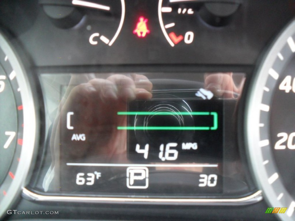 2013 Sentra SV - Super Black / Charcoal photo #3