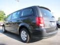 Dark Charcoal Pearl - Grand Caravan SE Photo No. 2