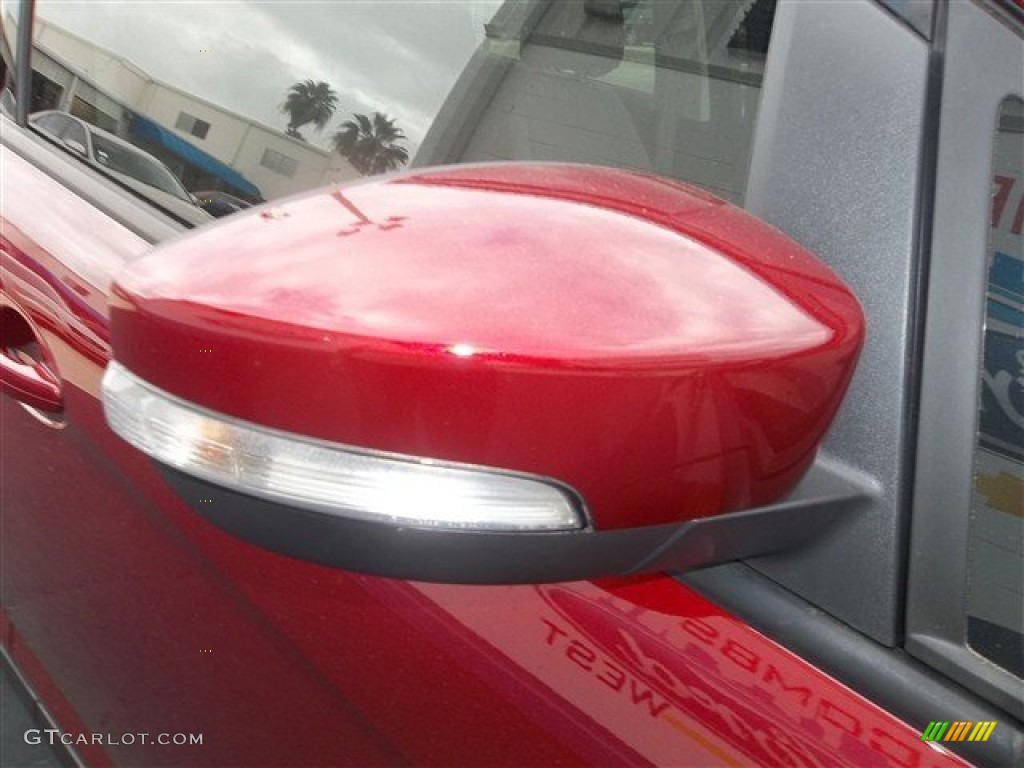 2013 C-Max Hybrid SE - Ruby Red / Medium Light Stone photo #17