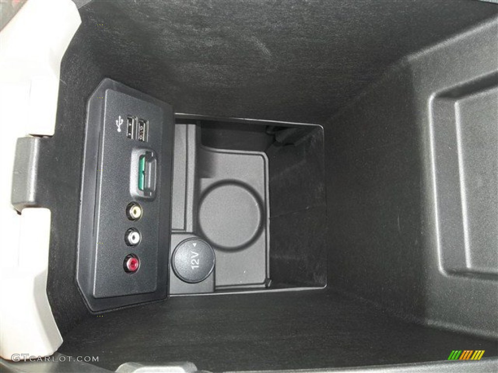 2013 C-Max Hybrid SE - Ruby Red / Medium Light Stone photo #62