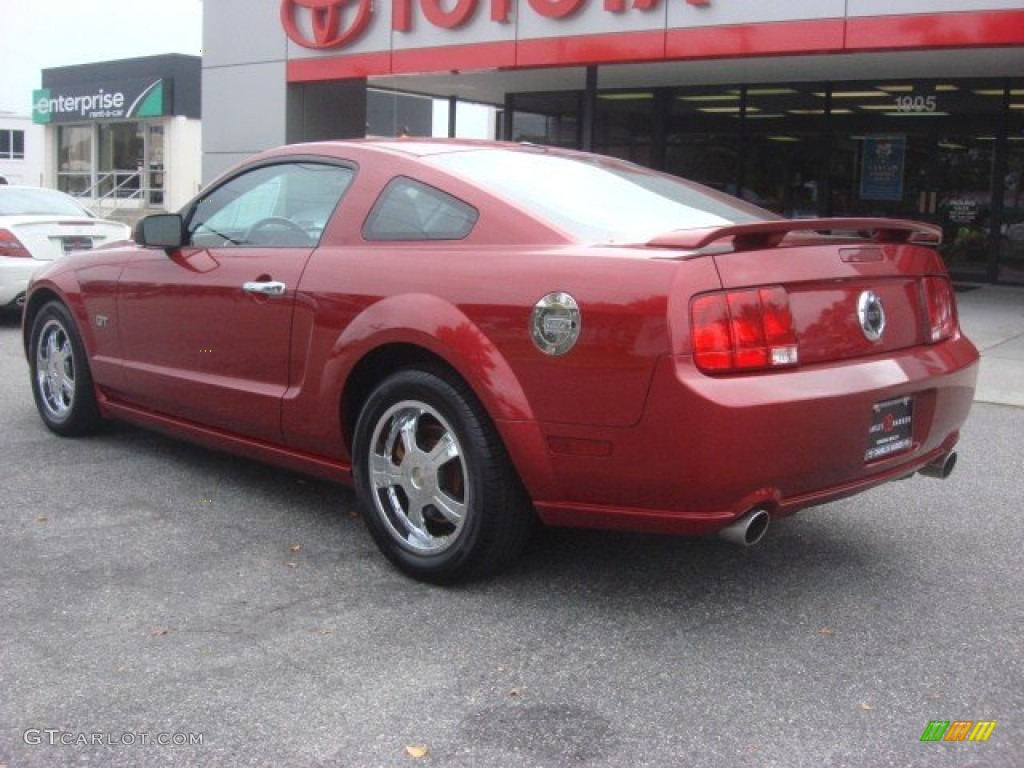 2006 Mustang GT Deluxe Coupe - Redfire Metallic / Dark Charcoal photo #6