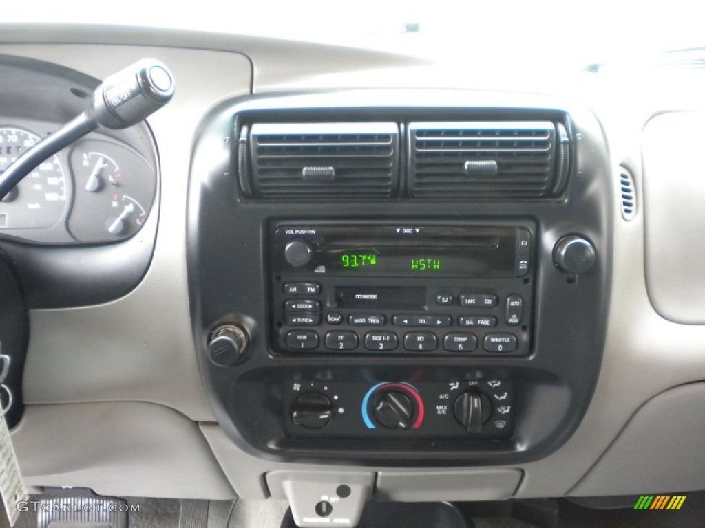 1998 Ford Ranger XLT Extended Cab Controls Photos