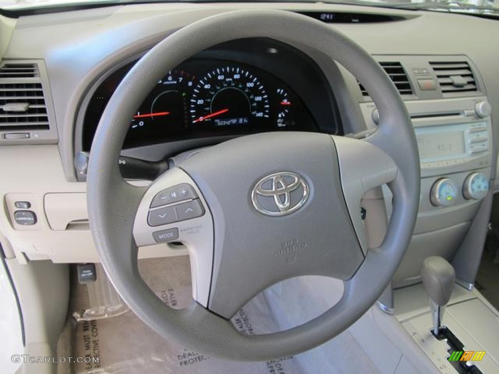 2009 Toyota Camry LE Bisque Steering Wheel Photo #72844392