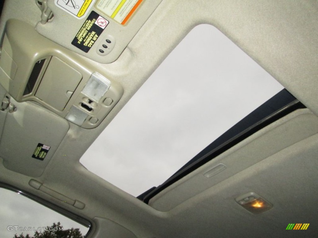 2001 Infiniti QX4 4x4 Sunroof Photos
