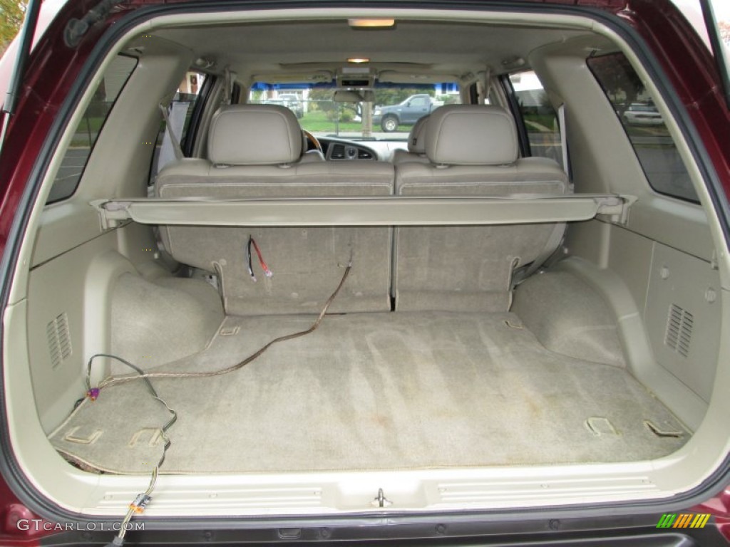 2001 Infiniti QX4 4x4 Trunk Photo #72844956