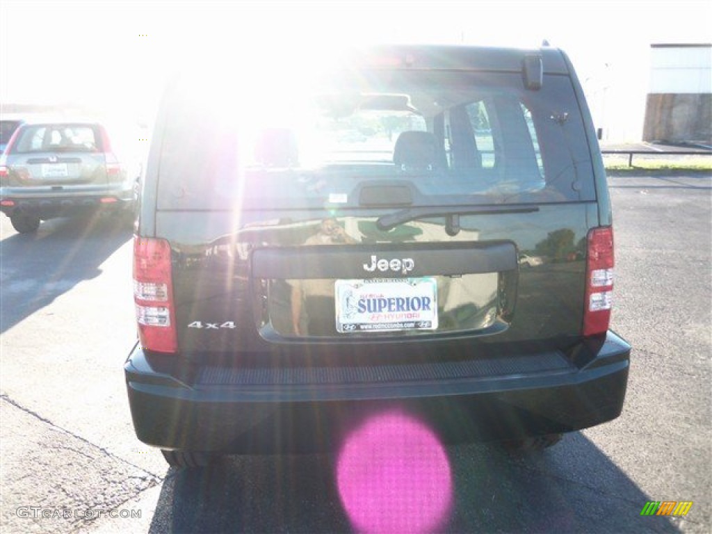 2011 Liberty Sport 4x4 - Natural Green Metallic / Dark Slate Gray photo #6