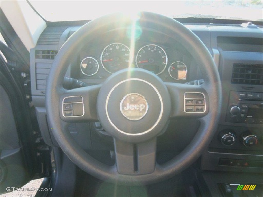 2011 Liberty Sport 4x4 - Natural Green Metallic / Dark Slate Gray photo #14