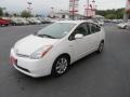 Super White - Prius Hybrid Photo No. 3