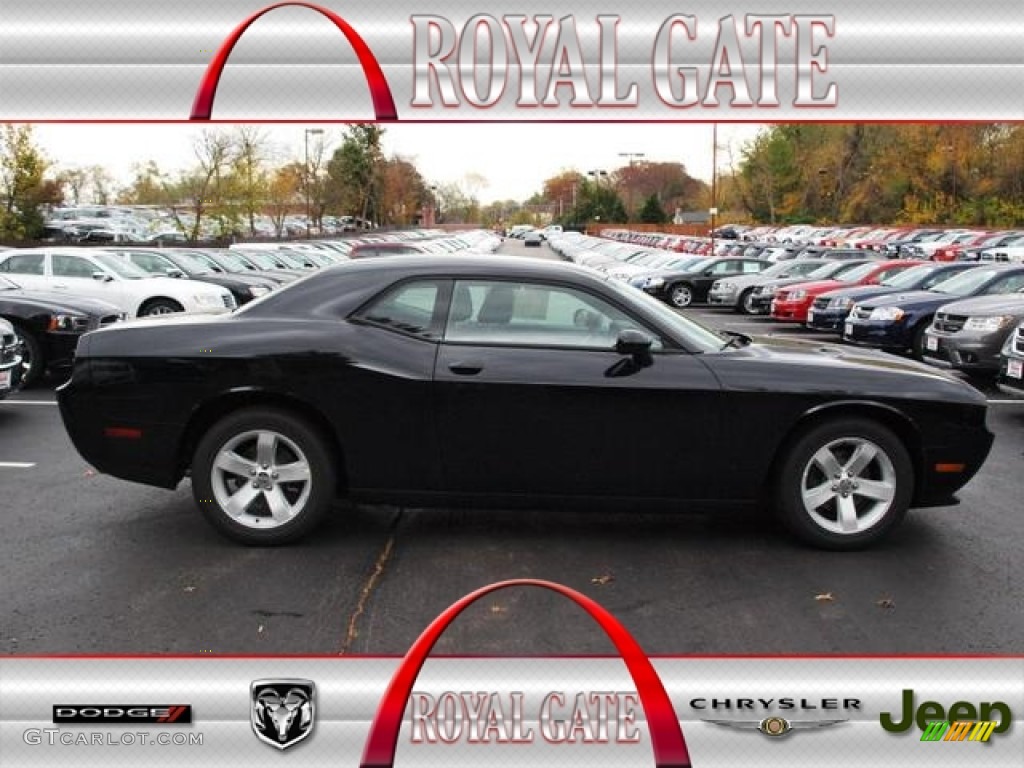 2013 Challenger SXT - Pitch Black / Dark Slate Gray photo #1